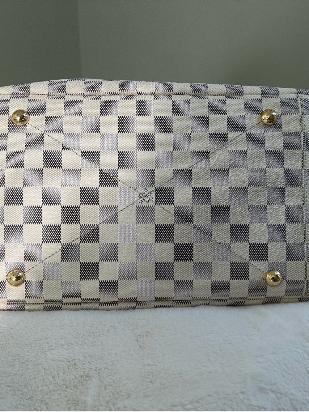 Designer-Inspired Checkered Artsy style canvas tote Bag with leather strap - Picture 4 of 4
